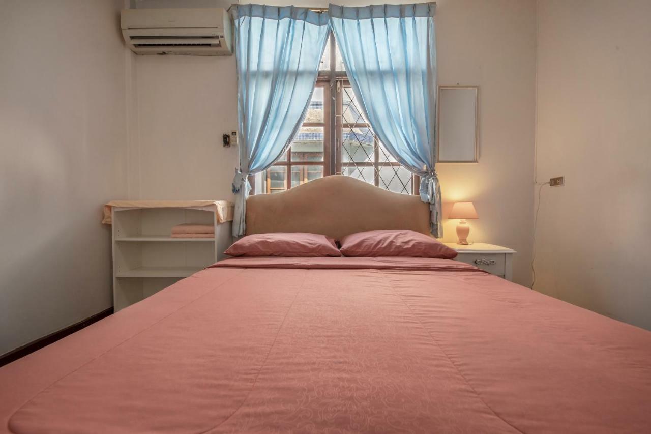 Sira'S House Hotel Bangkok Luaran gambar